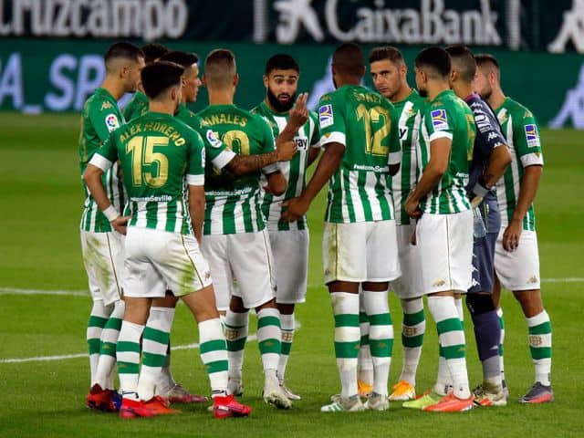 Soi kèo nhà cái V9 trận Granada vs Betis, 13/09/2021 – La Liga