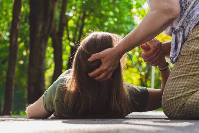 Mơ thấy 2 người chết nên đánh những con gì trúng lớn? Là điềm báo về những điều gì?