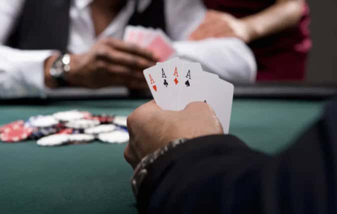 Những cách tốt nhất để tập trung tinh thần khi chơi poker