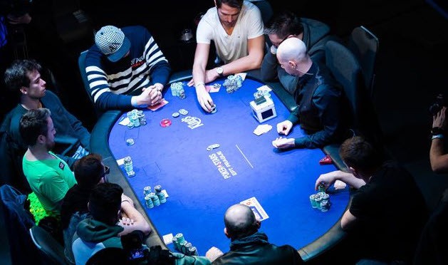 Những điều tưởng chừng vô nghĩa nhưng lại giúp bạn hiểu hơn về poker