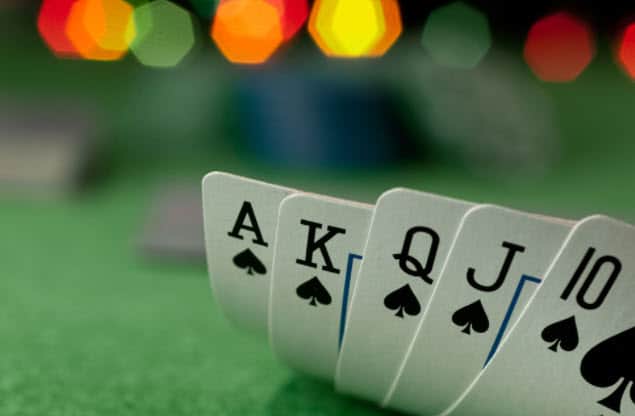 Hướng dẫn chơi poker đơn giản thành công