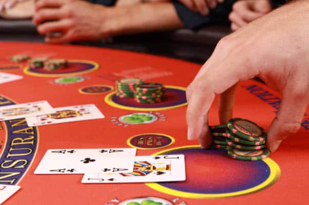 Những lưu ý dành cho người mới để chơi Blackjack online tốt hơn