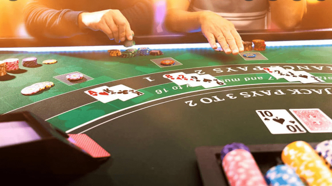 Blackjack – dòng game bài tính điểm vô cùng hay và đặc sắc